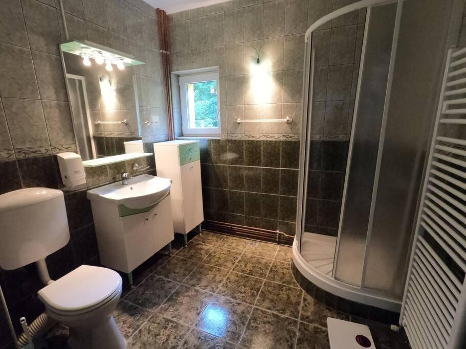 Vila Serar Моечу де Жос Екстериор снимка